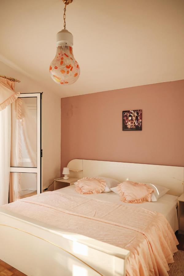 Apartment Blanka With A Beautiful View Of Трогир Экстерьер фото